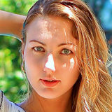 Elena from Hong Kong | Woman | 46 years old | Pisces
