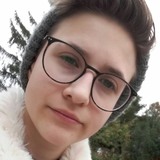 Wes from Vienna | Woman | 25 years old | Virgo