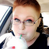 Katie from Minneapolis | Woman | 34 years old | Capricorn