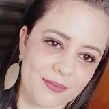 Kenia from Betim | Woman | 37 years old | Taurus