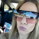 Dianette from San Juan | Woman | 49 years old | Taurus