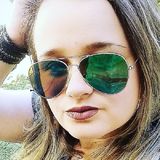 Lauren from Novo Hamburgo | Woman | 32 years old | Capricorn