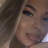 Zhjsgsjoh from Pittsfield | Woman | 22 years old | Aquarius