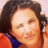 Karin from Paris | Woman | 47 years old | Aries