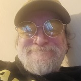 Vandykejamesc8 from Newtown | Man | 64 years old | Cancer