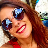 Neverajoy from Roma | Woman | 33 years old | Taurus