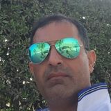 Rozi from Dubai | Man | 44 years old | Capricorn
