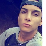 Khevinho from Manhuacu | Man | 26 years old | Cancer