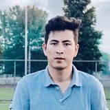 Alex from Montreal | Man | 28 years old | Capricorn
