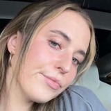 Grace from Milwaukee | Woman | 40 years old | Taurus