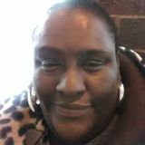 Raerae from Toledo | Woman | 52 years old | Aries