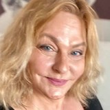 Pearl from Charleston | Woman | 33 years old | Taurus