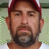 Gomezcesararzn from Glew | Man | 47 years old | Taurus