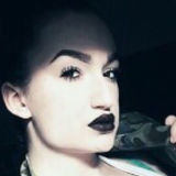 Niki from Graz | Woman | 27 years old | Aries