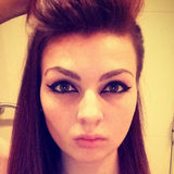 Enola from Zwijndrecht | Woman | 29 years old | Pisces