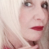 Lee from Gold Coast | Woman | 71 years old | Sagittarius