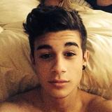 Hurtadocalizayag from Gay | Man | 27 years old | Libra