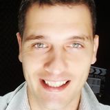 Fraser from Poole | Man | 42 years old | Leo
