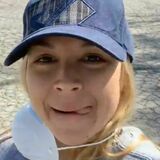 Kissberry from Waldorf | Woman | 37 years old | Capricorn