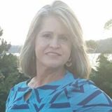 Lia from Pinhais | Woman | 63 years old | Pisces