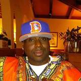 Vontelle from Clay | Man | 41 years old | Taurus