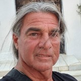 Karellaurentmu from Brussels | Man | 65 years old | Capricorn