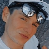 Elleandroman4X from San Carlos | Man | 24 years old | Capricorn