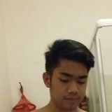 Jom from Florence | Man | 28 years old | Cancer