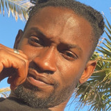 Yvan from Sint-andries | Man | 31 years old | Cancer