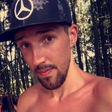 Guytand from Sint-Truiden | Man | 33 years old | Aries