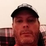 Larry from Ottumwa | Man | 49 years old | Aries