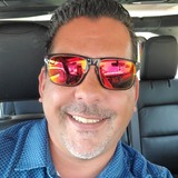 Bombi from San Juan | Man | 52 years old | Taurus
