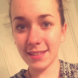Zoe from Budapest | Woman | 28 years old | Aquarius