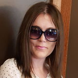 Victoria from Santa Venetia | Woman | 44 years old | Taurus