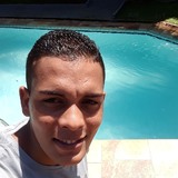 Tales from Guaruja | Man | 28 years old | Taurus
