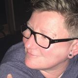 Dilly from Austin | Woman | 54 years old | Capricorn