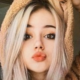 Avaboljz from Edgewater | Woman | 23 years old | Sagittarius