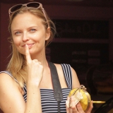 Alexa from London | Woman | 48 years old | Cancer
