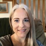 Grace from New York City | Woman | 48 years old | Leo