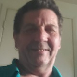 Larosenormanex from Beaconsfield | Man | 68 years old | Aquarius