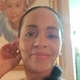 Rossie from Houston | Woman | 44 years old | Aries