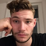 Momo from Greenford | Man | 33 years old | Sagittarius