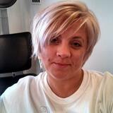 Ros from Clovis | Woman | 44 years old | Aries
