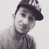 Omid from Calais | Man | 33 years old | Aquarius