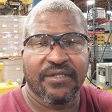 Kennethwest8B6 from Cincinnati | Man | 57 years old | Capricorn