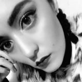 Ale from León | Woman | 30 years old | Taurus