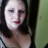 Saffie from Davidson | Woman | 25 years old | Cancer