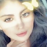 Lacy from Kuwait | Woman | 37 years old | Sagittarius