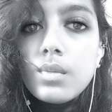 Fibi from London | Woman | 28 years old | Pisces