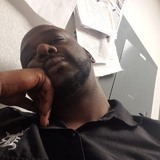 Edmundcurrlq from Jefferson City | Man | 39 years old | Capricorn